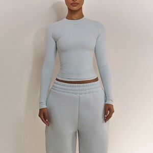 Mars the label long sleeve sculpt tee